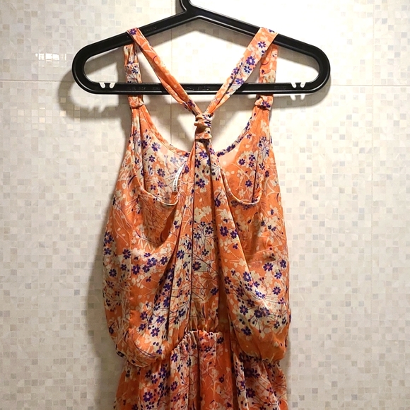 Collective Concept floral dress - Picture 2 of 4